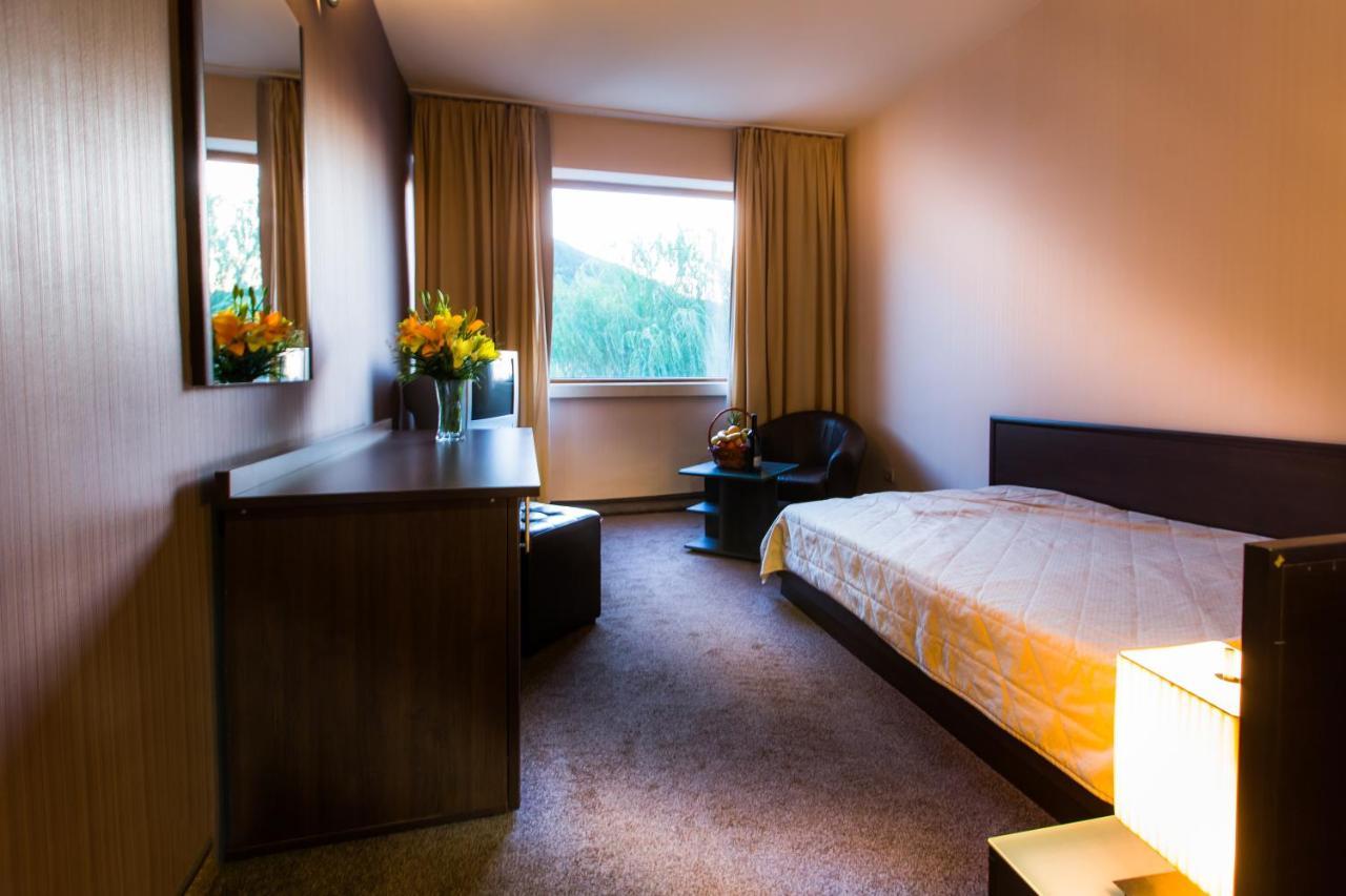 Hemus Hotel - Vratza Vratsa Extérieur photo